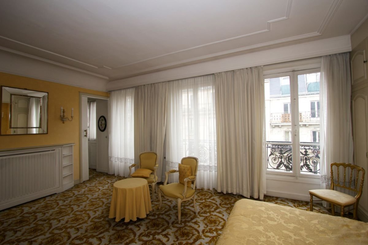 Vente Appartement  5 pices - 142m  Paris