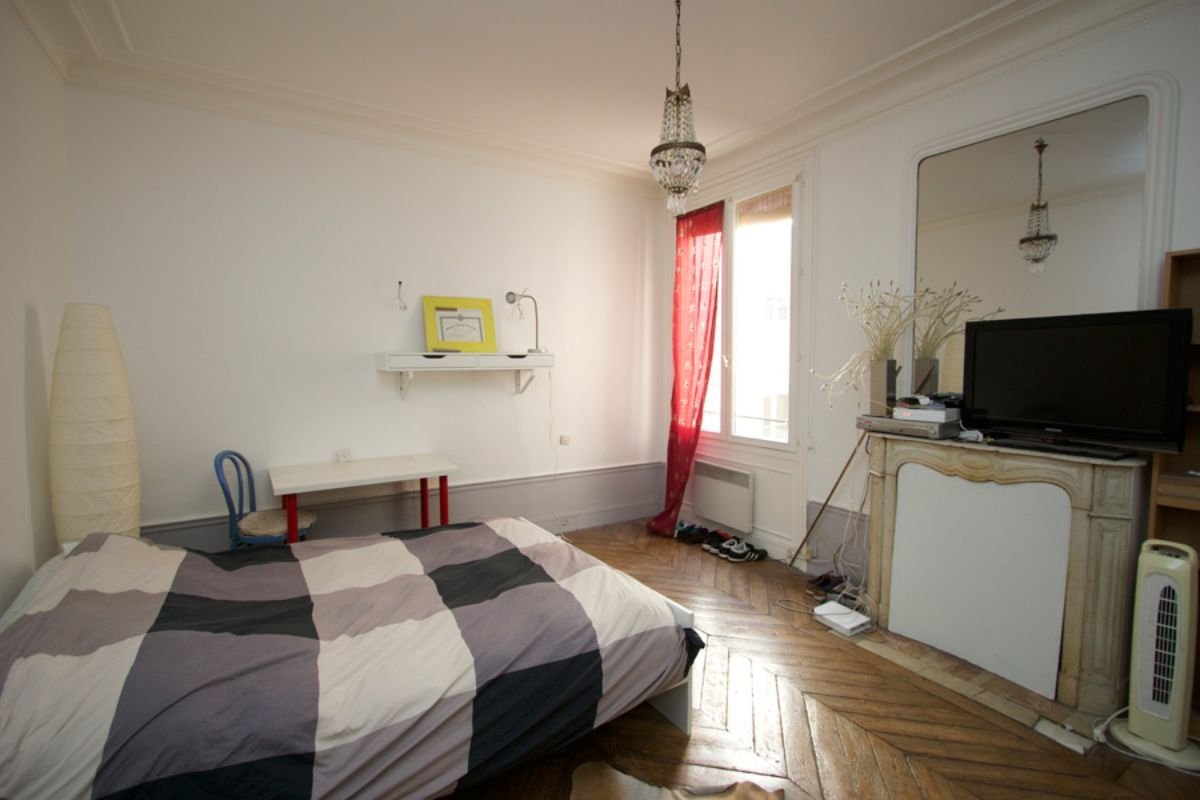 Vente Appartement  3 pices - 81m  Paris