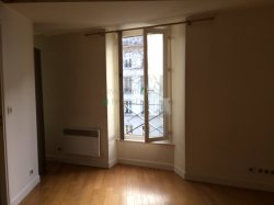 Location appartement Paris 75018