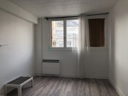 Location appartement Paris 75020