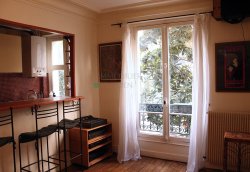 Location appartement Paris 75018
