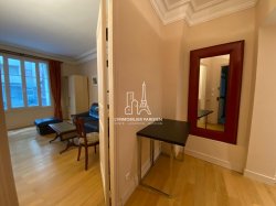 Location appartement meublParis 75018