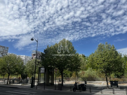 Location appartement meubléParis 75017