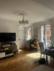 Location appartement meubléParis 75017