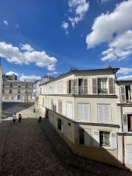 Location appartement meublParis 75018