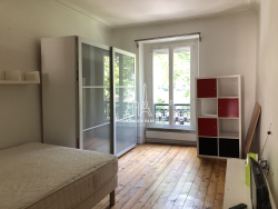 Location appartement meubléParis 75018