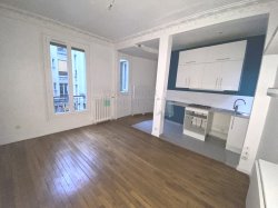 Location appartement Paris 75018