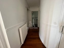 Location appartement meublParis 75018