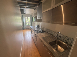 Location appartement meublParis 75018