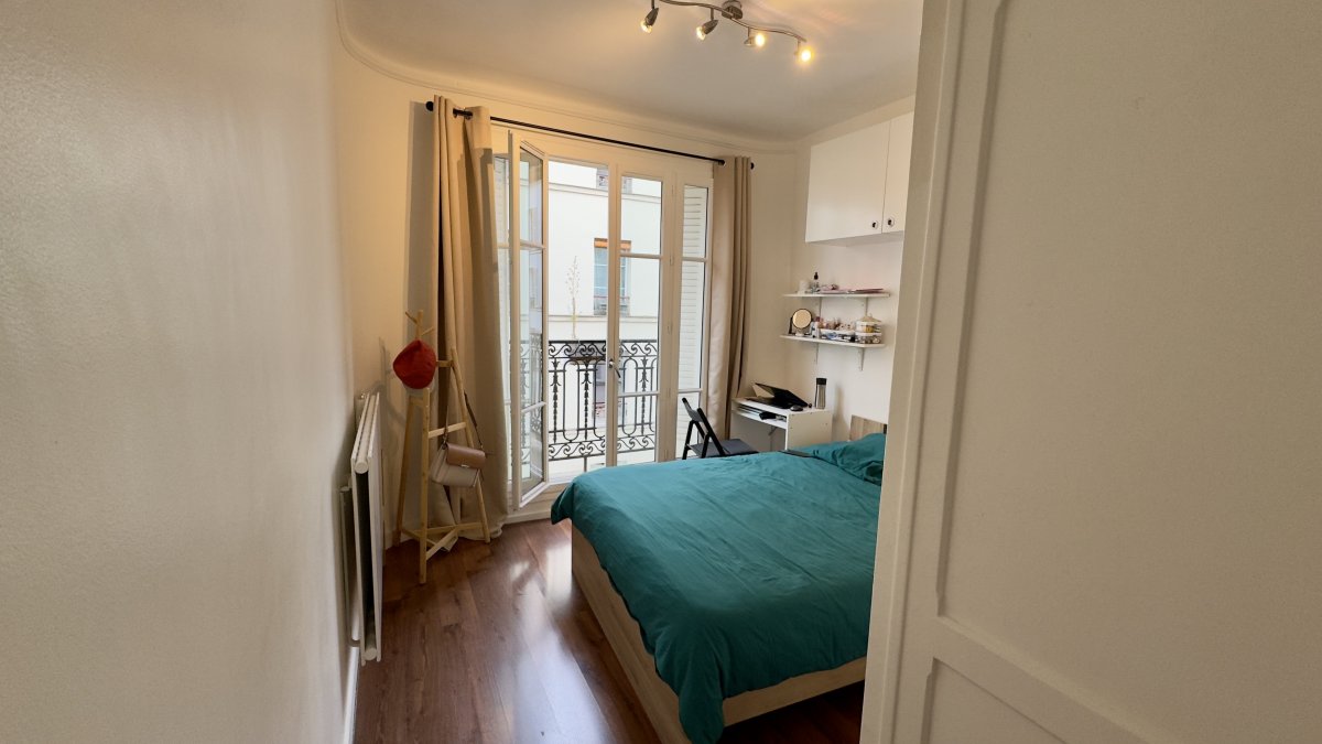 Vente Appartement  3 pices - 52m 75018 Paris