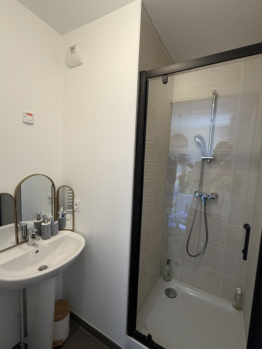 Vente Appartement  4 pices - 103m 93000 Bobigny