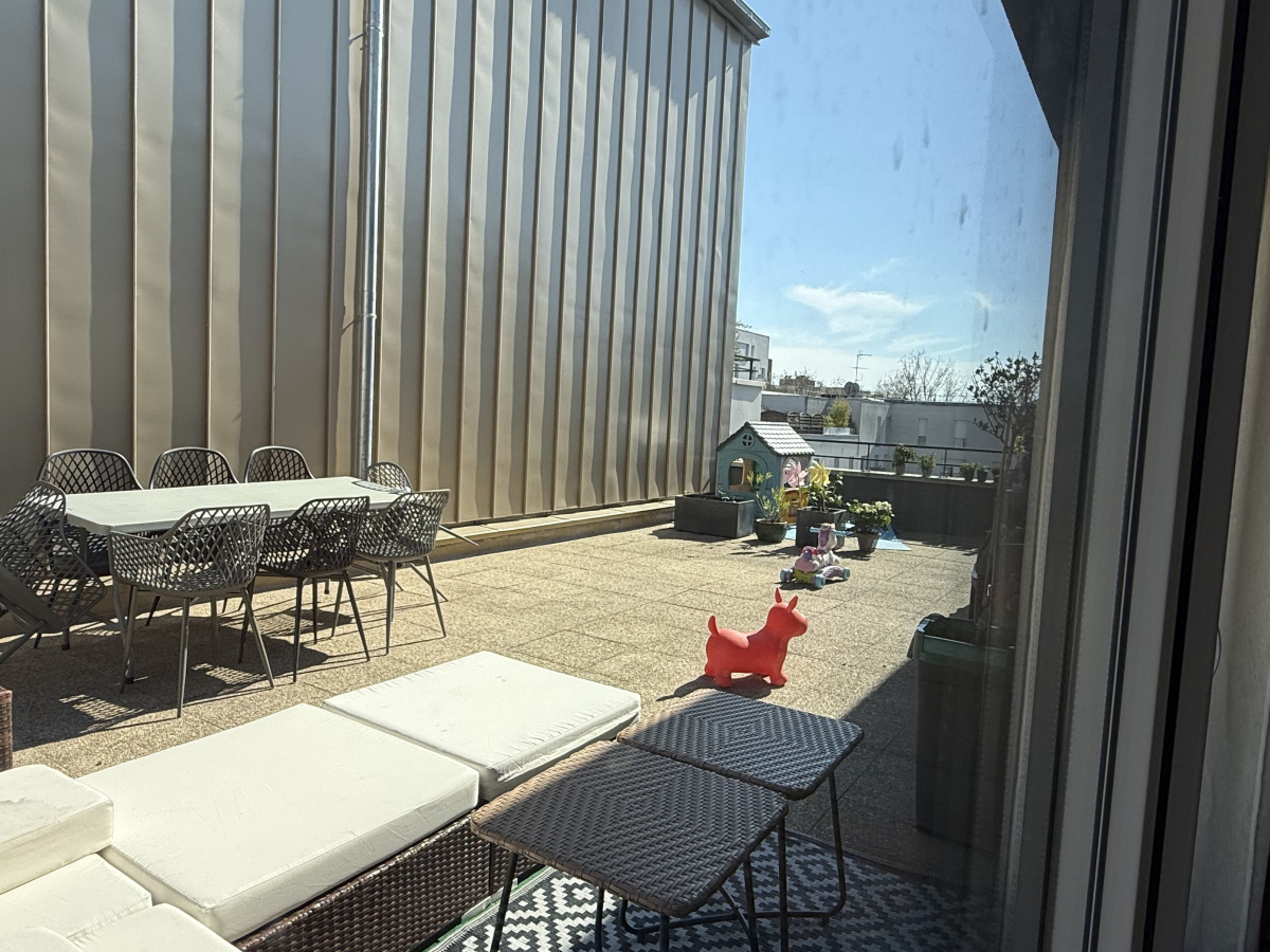 Vente Appartement  4 pices - 103m 93000 Bobigny