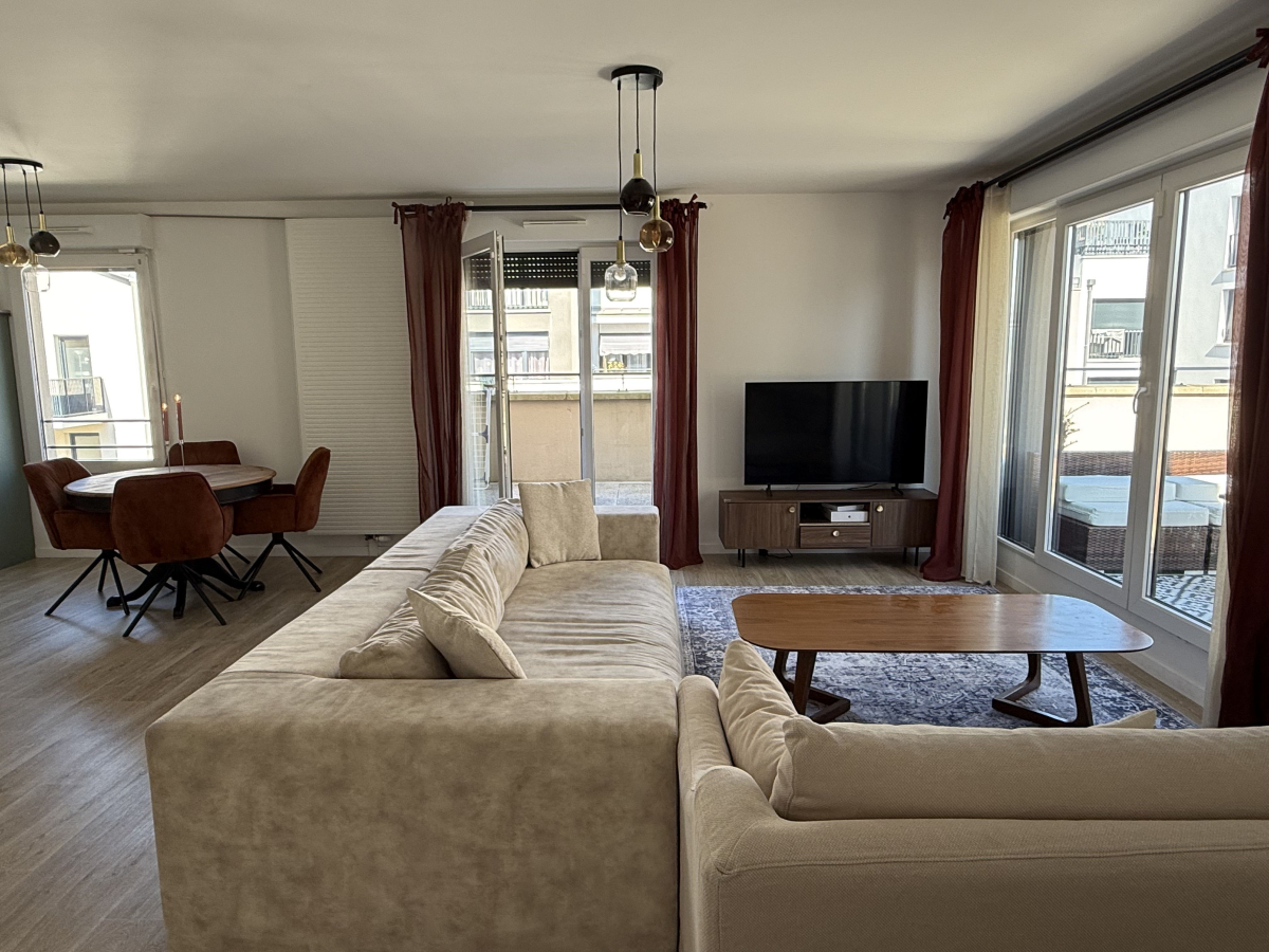Vente Appartement  4 pices - 103m 93000 Bobigny