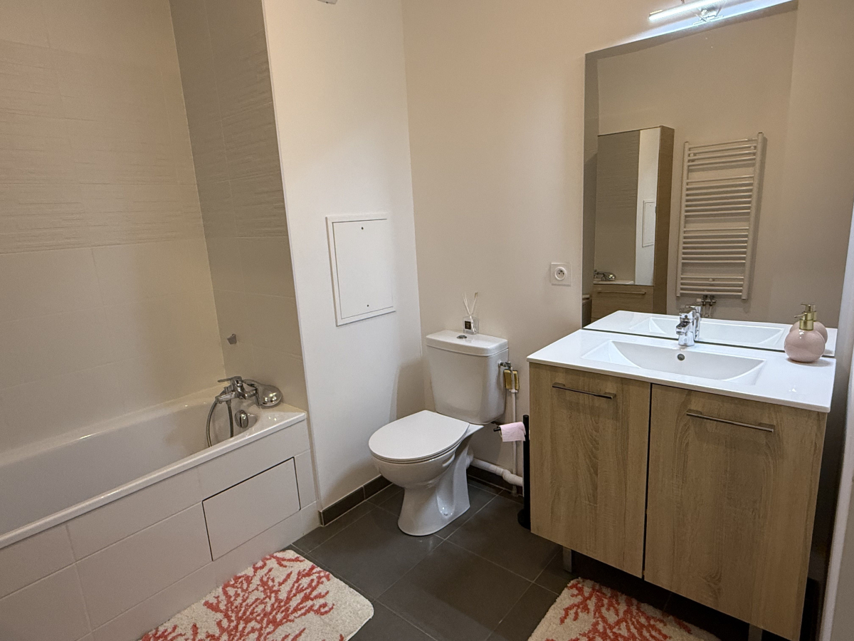 Vente Appartement  4 pices - 103m 93000 Bobigny