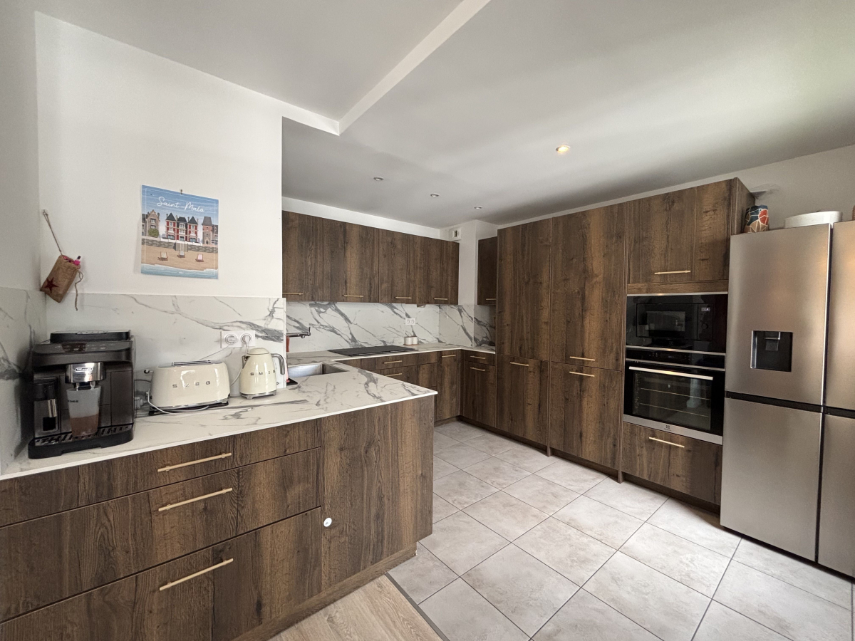 Vente Appartement  4 pices - 103m 93000 Bobigny