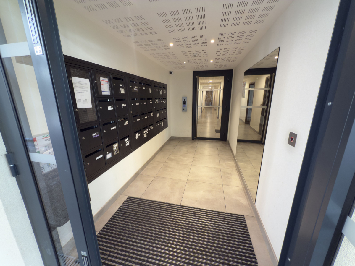 Vente Appartement 3 pièces - 63m² 93000 Bobigny