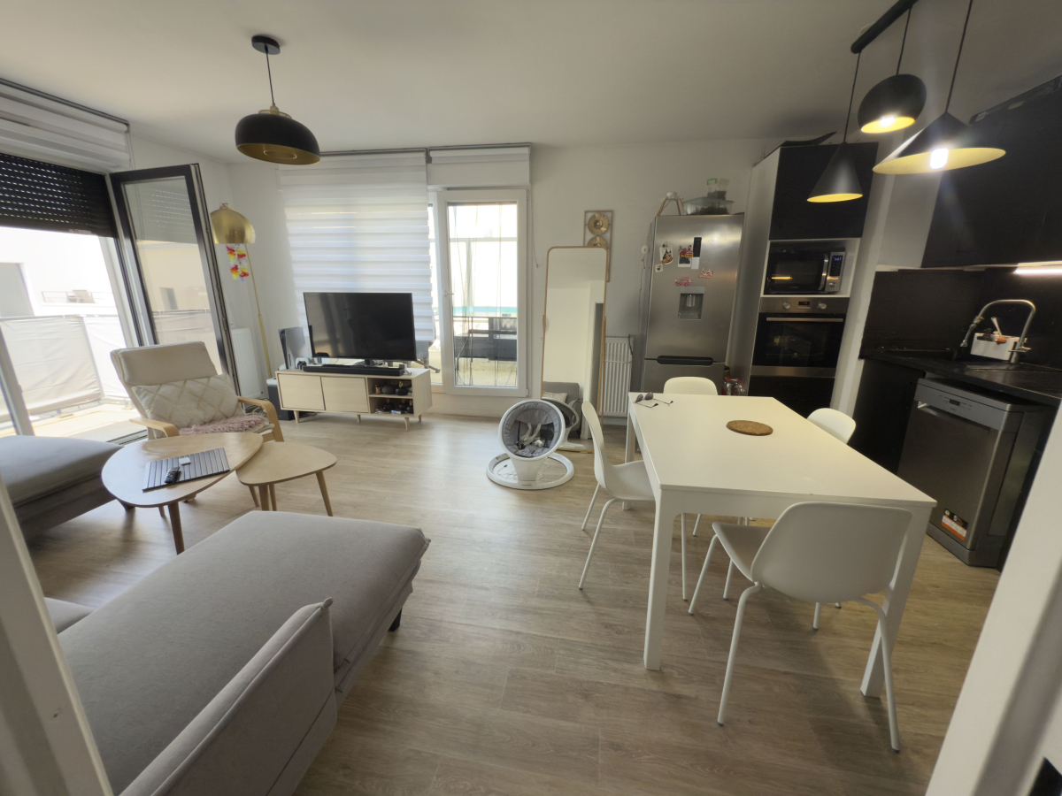 Vente Appartement 3 pièces - 63m² 93000 Bobigny