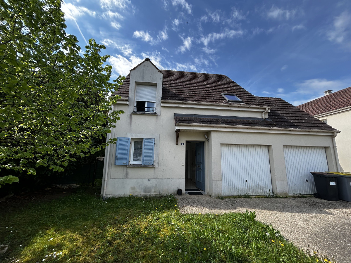 Vente Maison  5 pi�ces - 90m� 91670 Angerville