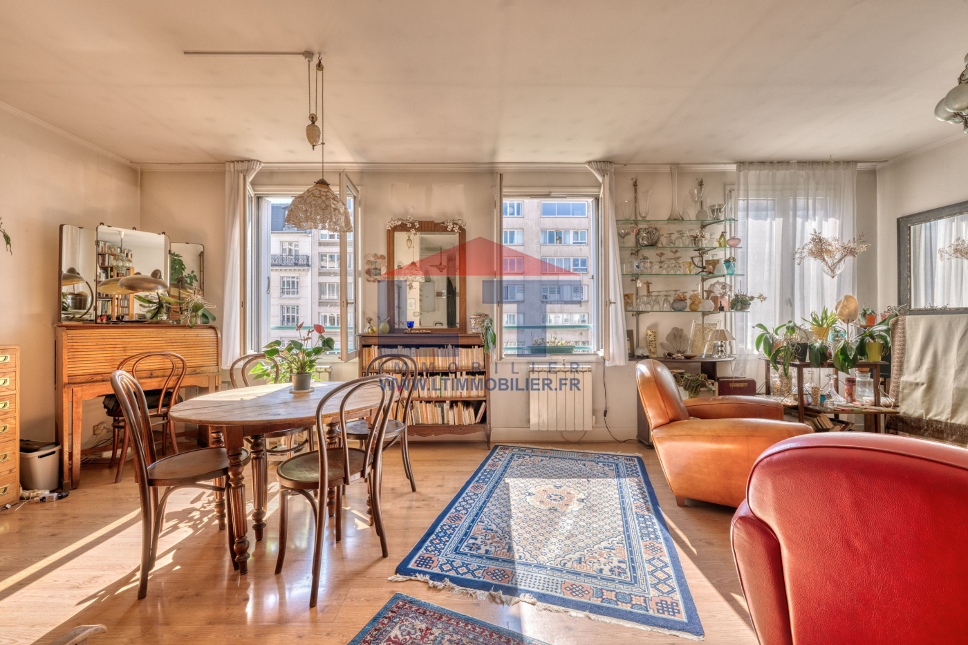 Agence immobilière de 