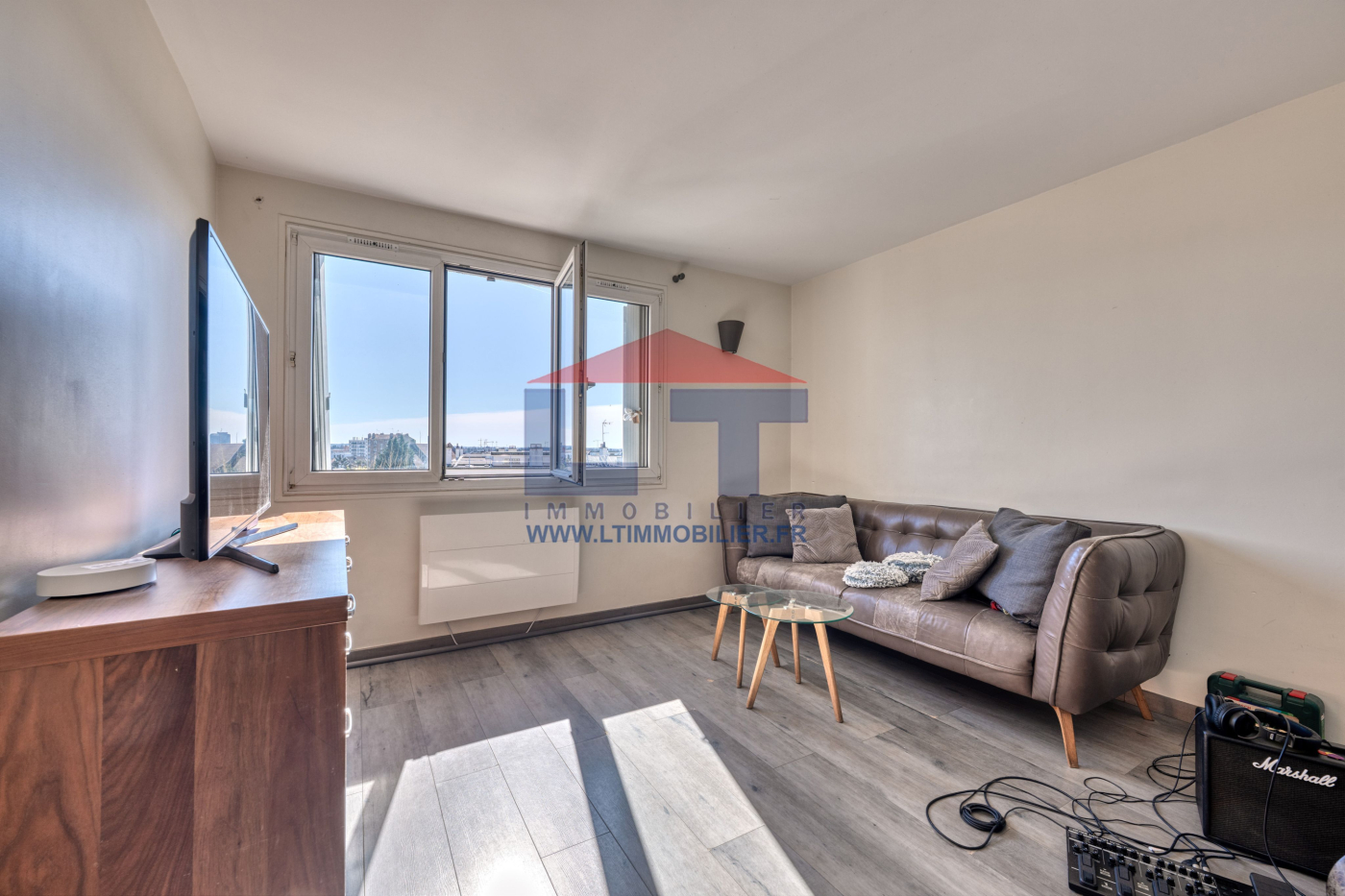 Agence immobilière de 