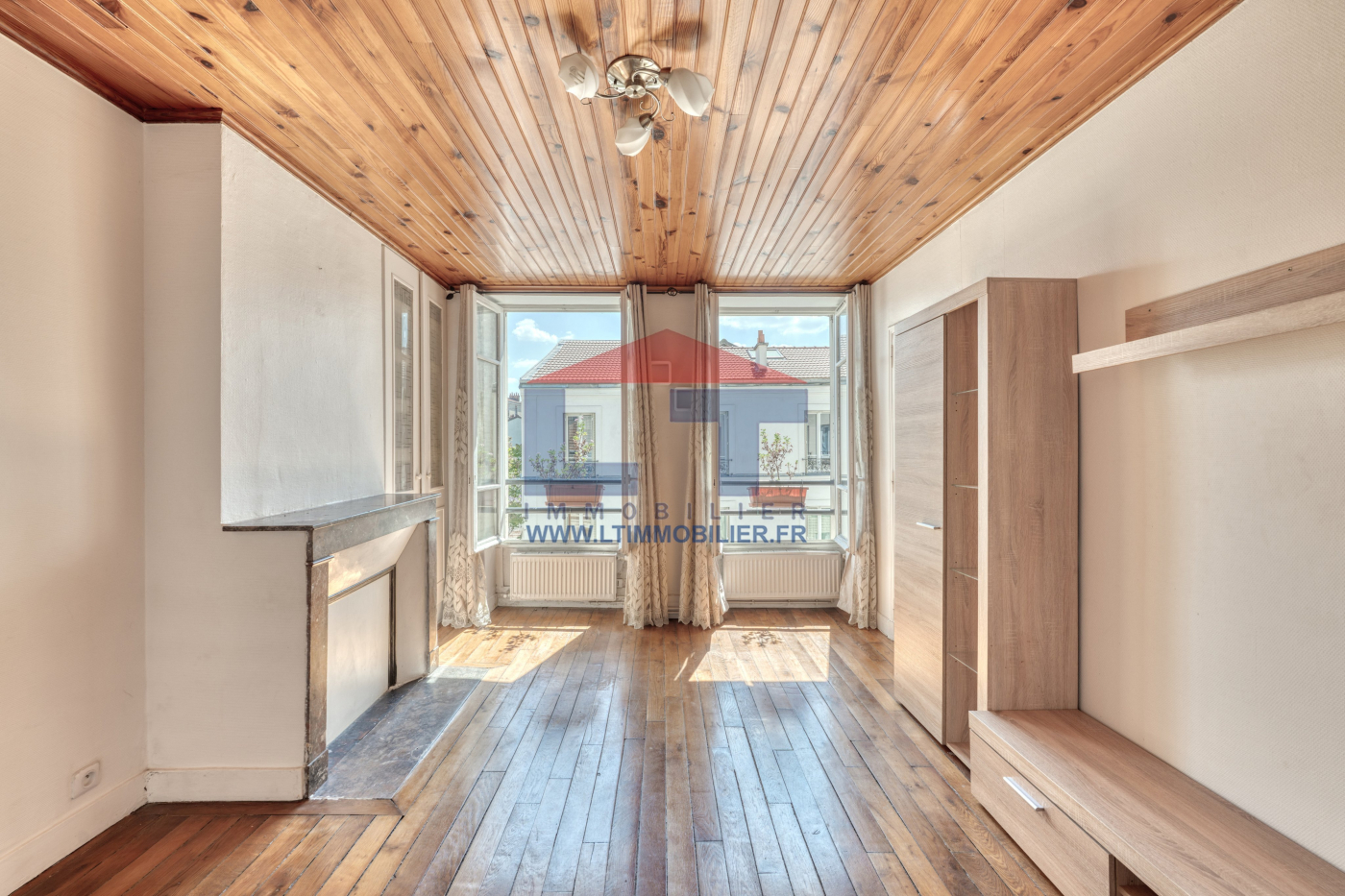 Agence immobilière de 