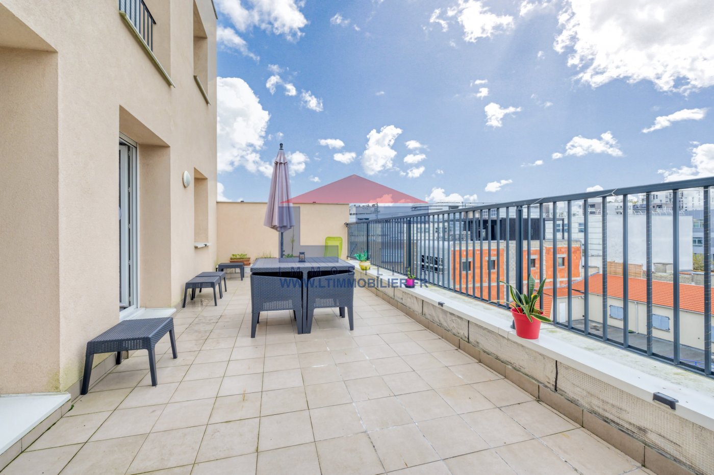 Agence immobilière de 