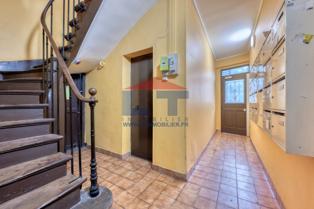 Vente Appartement  1 pice (studio) - 25.04m 93100 Montreuil