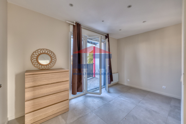 Vente Appartement  3 pices - 61m 93100 Montreuil