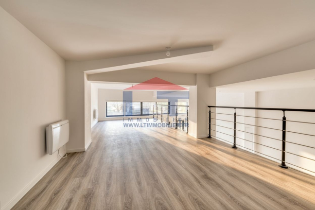 Vente Loft 3 pièces - 158m² 93100 Montreuil