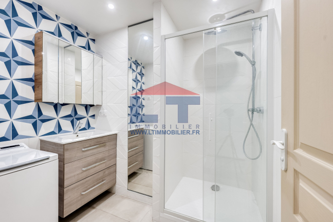 Vente Appartement 3 pièces - 60m² 75020 Paris