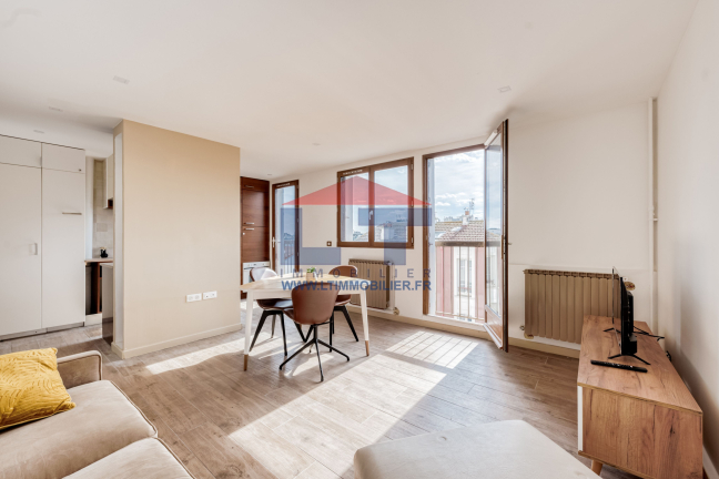 Vente Appartement 3 pièces - 60m² 75020 Paris