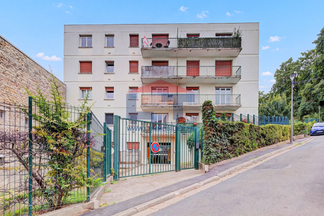 Vente Appartement  1 pi�ce (studio) - 31m� 92130 Issy-les-moulineaux