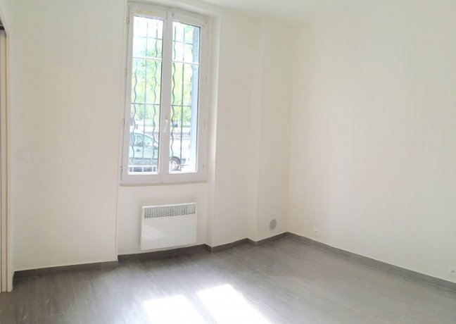 Vente Appartement  2 pices - 24m 93300 Aubervilliers
