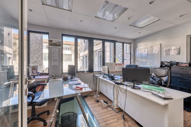 Vente Local commercial  - 139m 93100 Montreuil