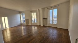 Location appartement Paris 75018