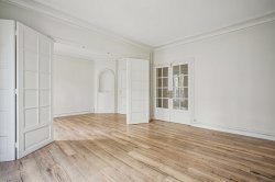 Location appartement Paris 75007