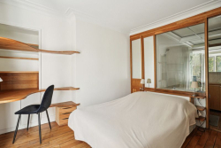 Location appartement meubléParis 75008