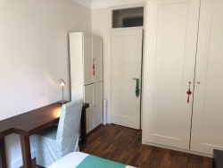Location appartement meubléParis 75007