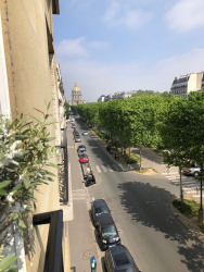 Location appartement meubléParis 75007