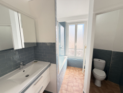 Location appartement Paris 75018