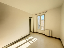 Location appartement Paris 75018