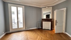 Location appartement Paris 75002