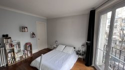 Location appartement meubléParis 75012