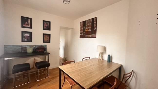 Location Appartement meubl 3 pices - 35m 75011 Paris