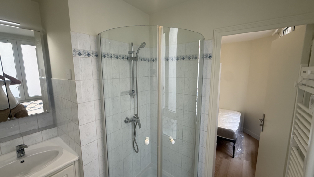 Location Appartement 2 pièces - 18.5m² 75016 Paris