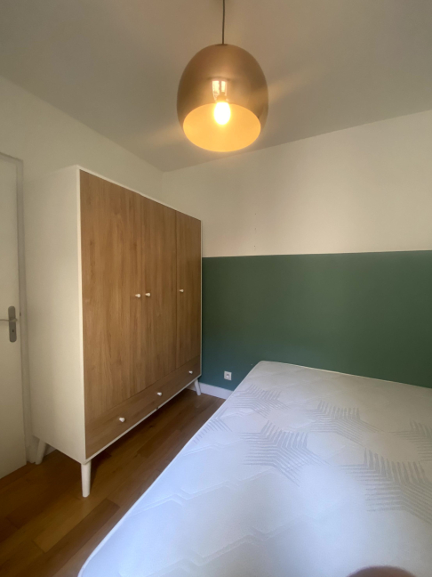 Location Appartement meublé 3 pièces - 47m² 75009 Paris