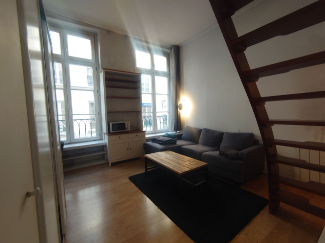 Location Appartement meubl 1 pice (studio) - 19m 75005 Paris