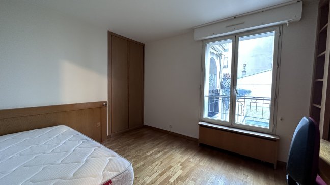 Location Appartement  4 pices - 97m 75016 Paris