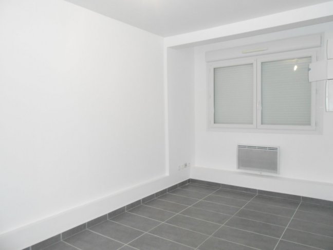 Location Appartement  2 pices - 42.33m 93700 Drancy