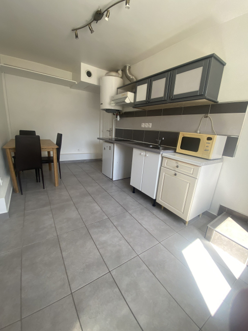 Location Appartement 1 pièce (studio) - 28m² 93700 Drancy